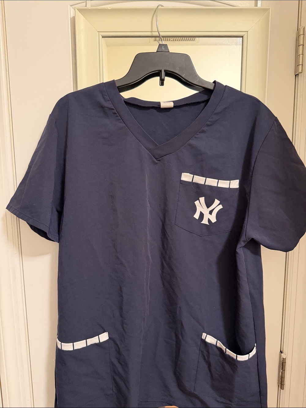 Navy NY Yankees Logo Scrub Top with Pocket Trim